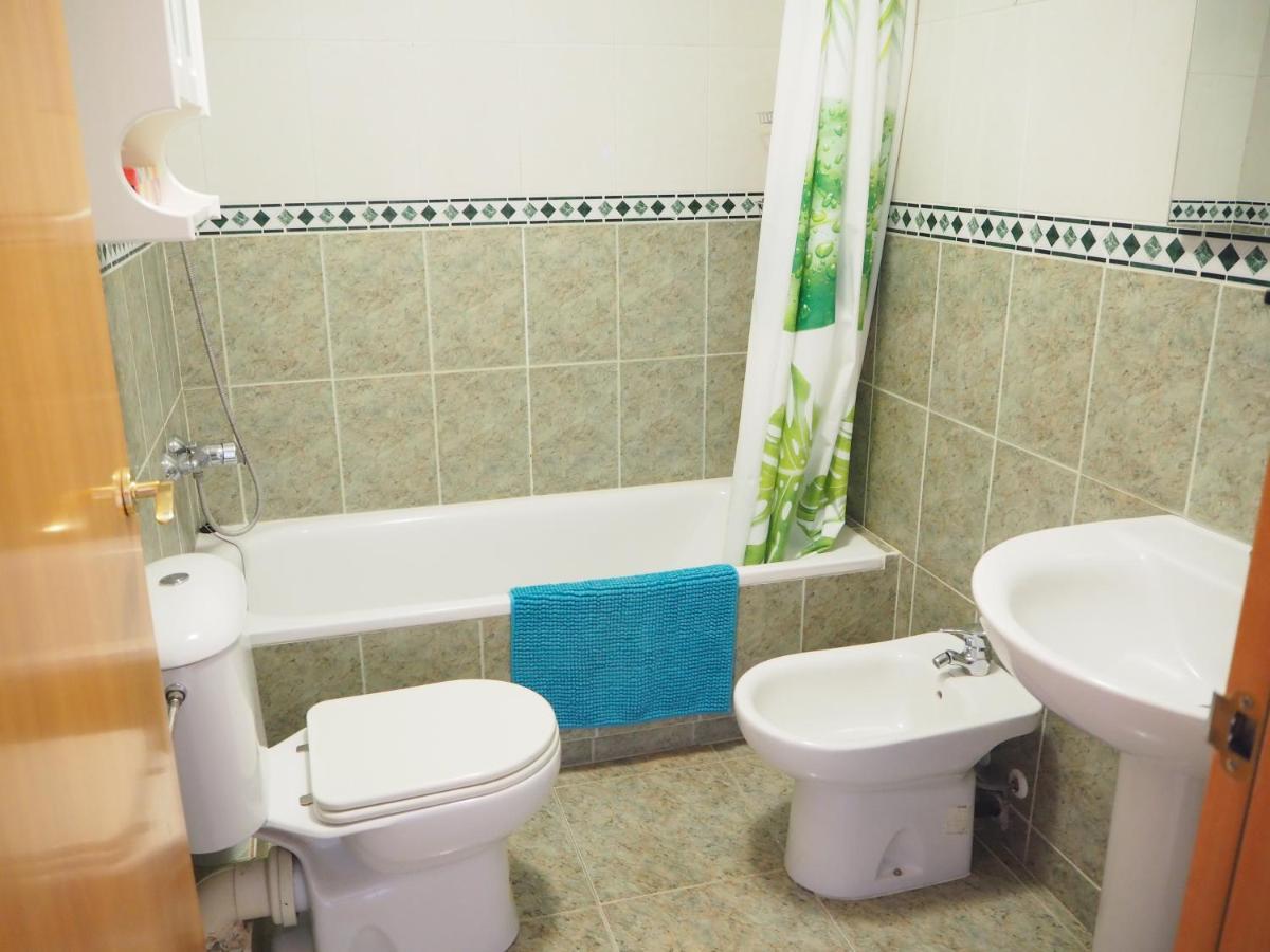 Casa en l'Estartit, piscina, jardín comunitario L'Estartit Exterior foto